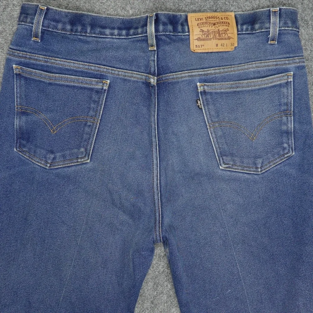 Vintage Levi's 517 Jeans Mens 42x30 Blue Boot Cut Creased Western Denim‎